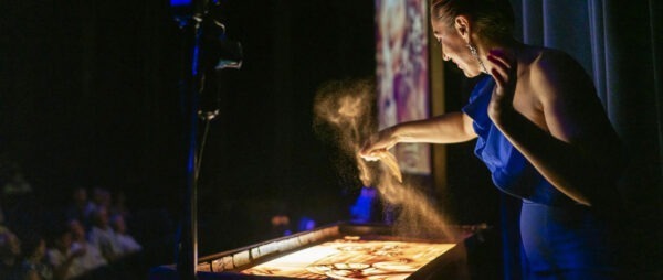 Preisliste und Buchungsdetails für professionelle Sandkünstler für individuelle Events und Shows