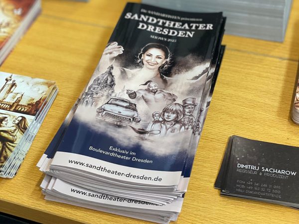 Werbematerialien von Sandtheater