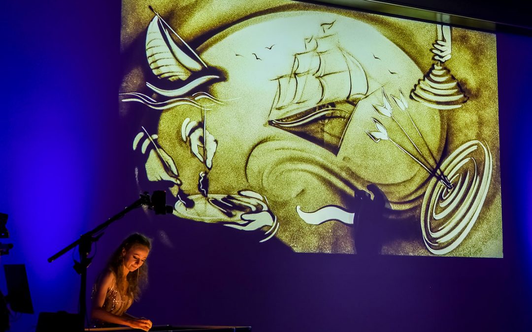 Sandtheater beim Bilettix Forum 2025 in Lübeck