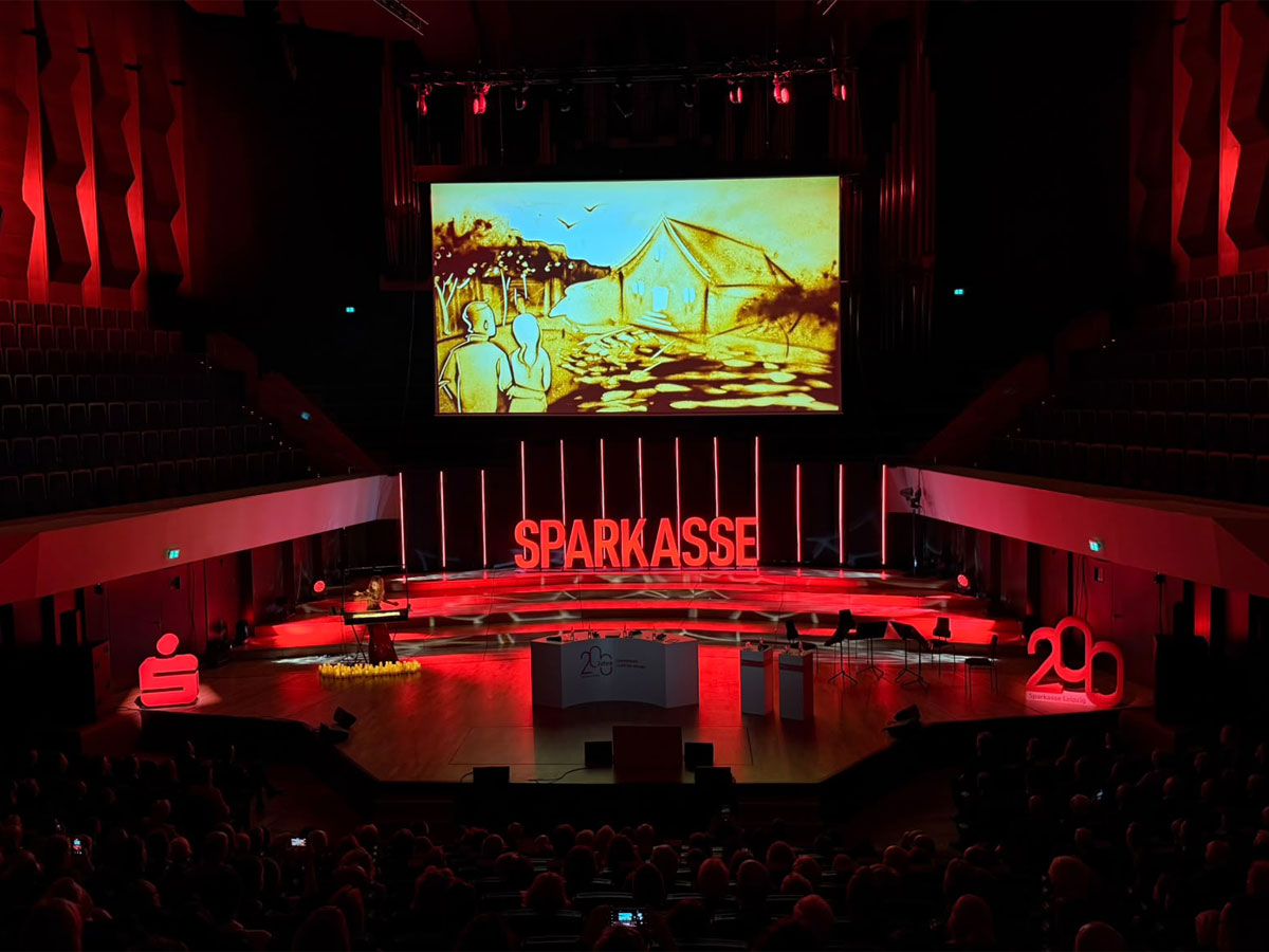 Sandshow zum Firmenjubiläum: 200 Jahre Sparkasse Leipzig